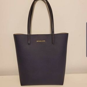 Michael Kors Tote